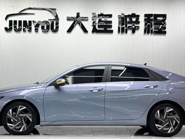 Hyundai Elantra — Фото автомобиля 7