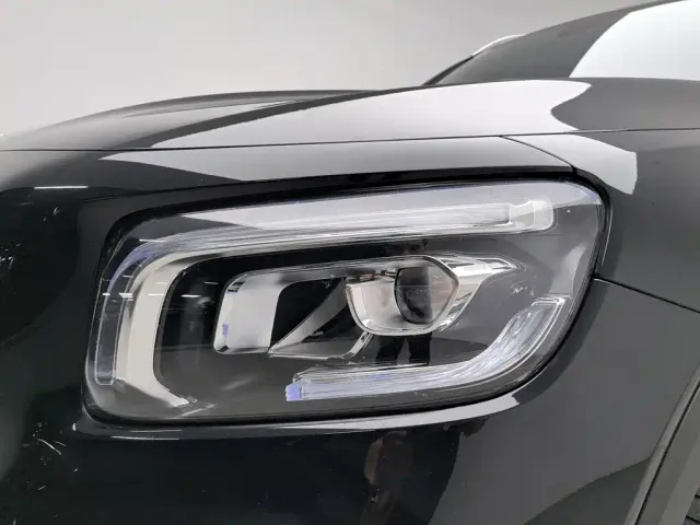 Mercedes-Benz GLB-Class — Фото автомобиля 7