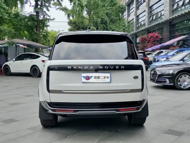 Land Rover Range Rover — Фото автомобиля 5