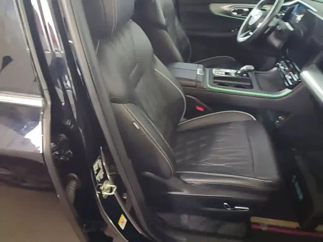 GAC Trumpchi GS8 — Фото автомобиля 24
