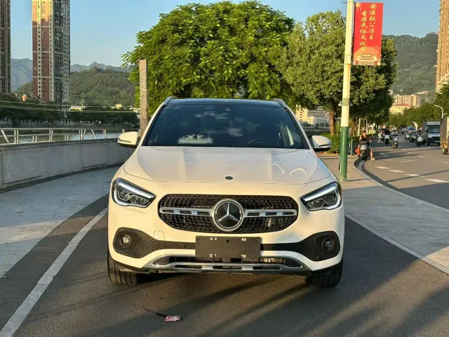 Mercedes-Benz GLA-Class — Фото автомобиля 2