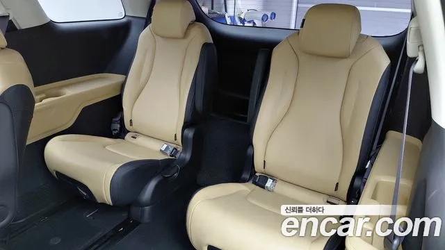 Kia Canival Carnival 4 поколение Дизель 9 мест Prestige — Фото автомобиля 11