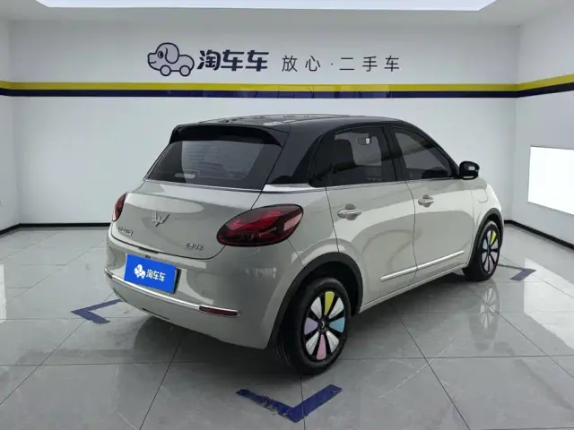 Wuling Bingo — Фото автомобиля 3