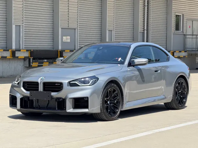Фотография автомобиля — BMW M2