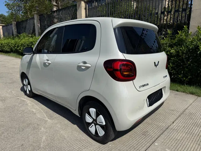 Wuling Hongguang Mini EV — Фото автомобиля 9
