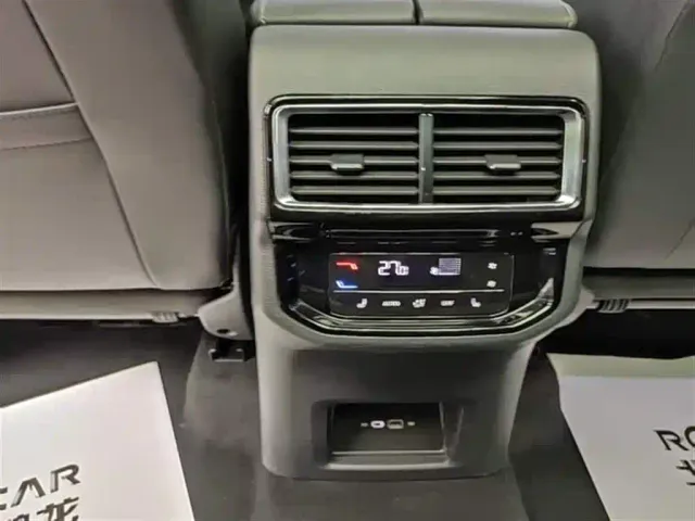 Volkswagen Teramont — Фото автомобиля 8