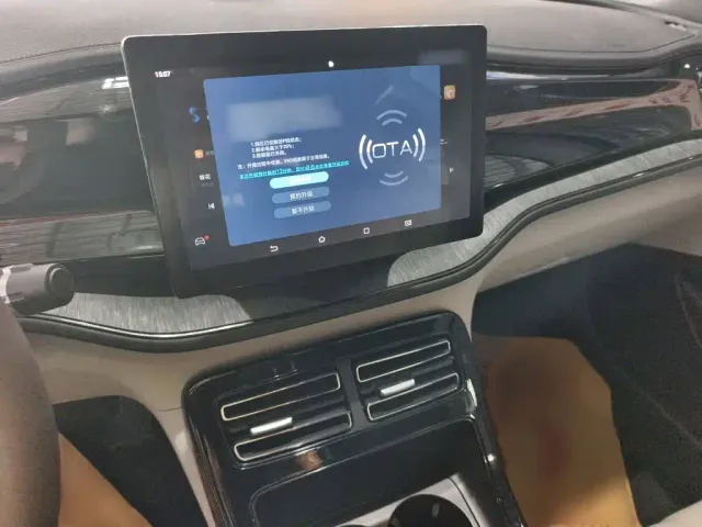 BYD Qin PLUS — Фото автомобиля 2