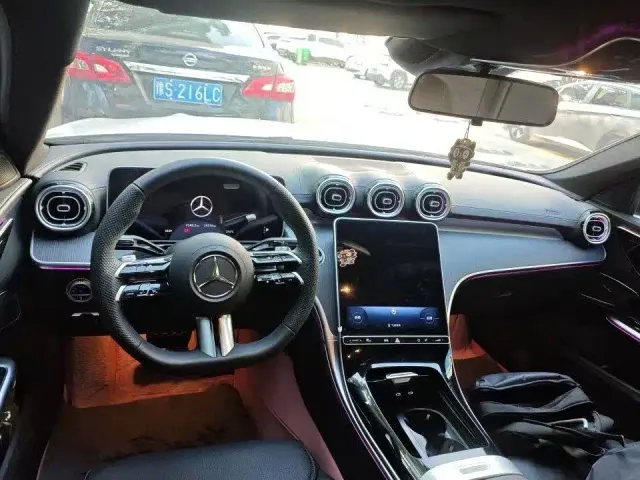 Mercedes-Benz C-Class — Фото автомобиля 8