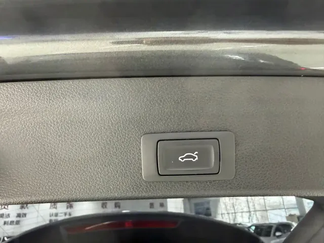 Audi Q3 — Фото автомобиля 22