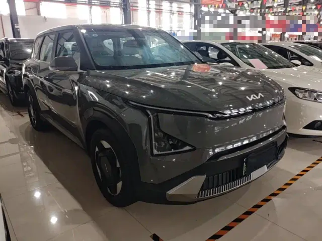 Kia EV5 — Фото автомобиля 3