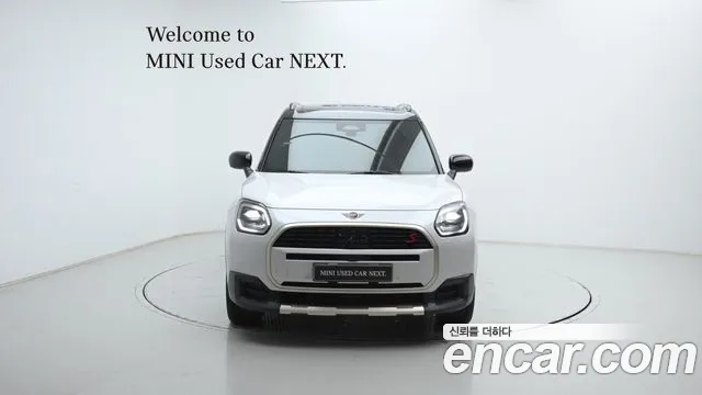 MINI Countryman 3rd Gen — Фото автомобиля 3