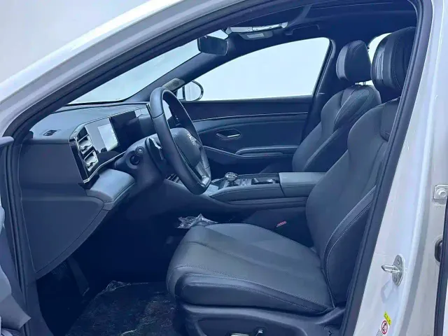 BYD Qin L — Фото автомобиля 4