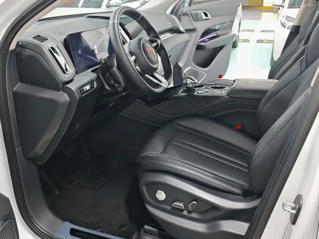 Hongqi Hongqi HS3 2024 1.5T Virtue Edition — Фото автомобиля 7