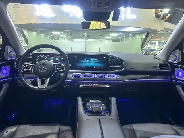 Mercedes-Benz GLE-Class — Фото автомобиля 7