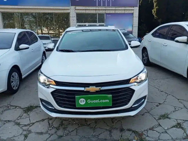 Chevrolet Monza — Фото автомобиля 2