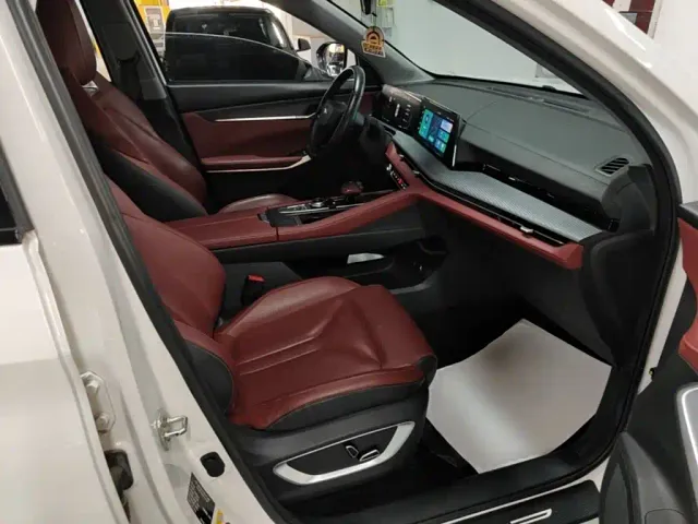 Changan CS75 Plus — Фото автомобиля 24