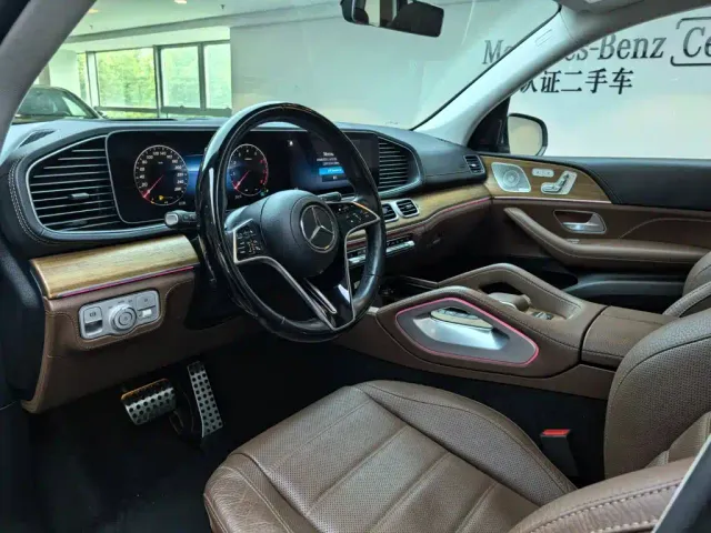 Mercedes-Benz GLS-Class — Фото автомобиля 13