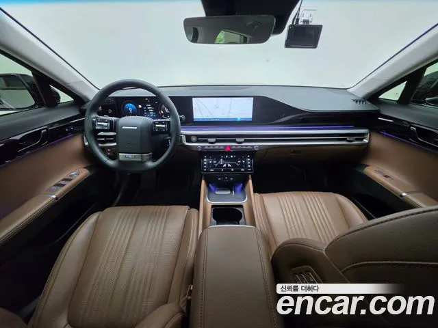 Hyundai Grandeur Grandeur (GN7) 2.5 Бензин 2WD — Фото автомобиля 16