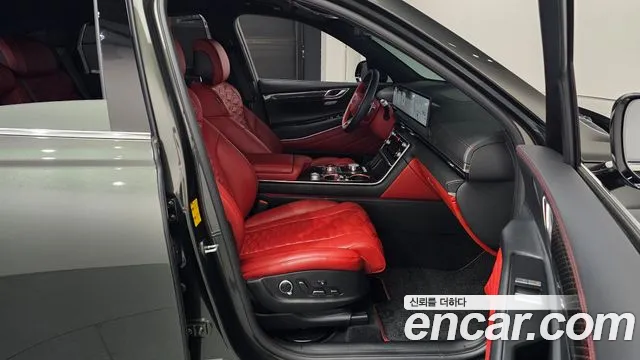 Genesis GV80 — Фото автомобиля 23