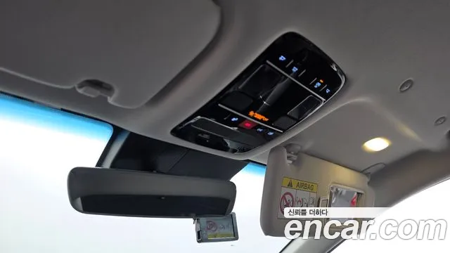 Hyundai Grandeur GN7 — Фото автомобиля 25