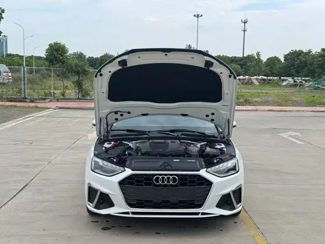Audi A4L — Фото автомобиля 8