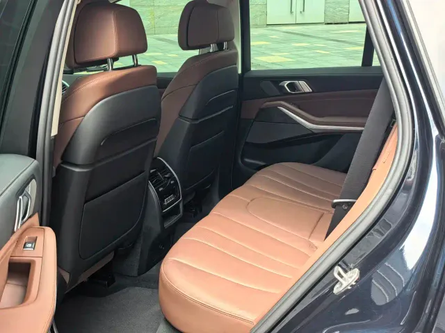 BMW X5 — Фото автомобиля 7