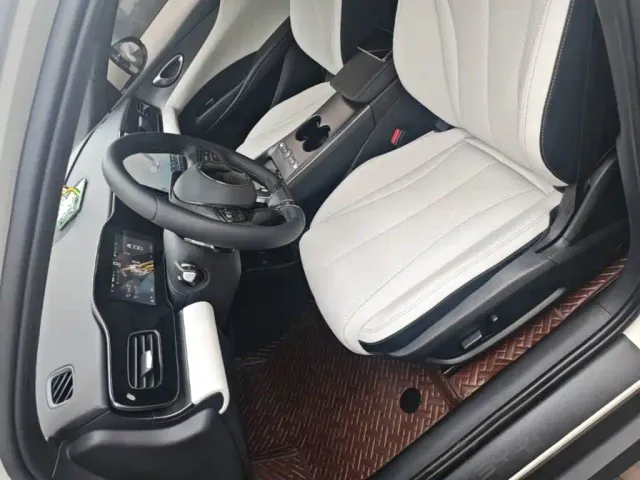BYD Seal 06 — Фото автомобиля 14