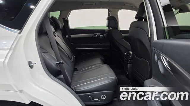 Genesis GV80 — Фото автомобиля 17