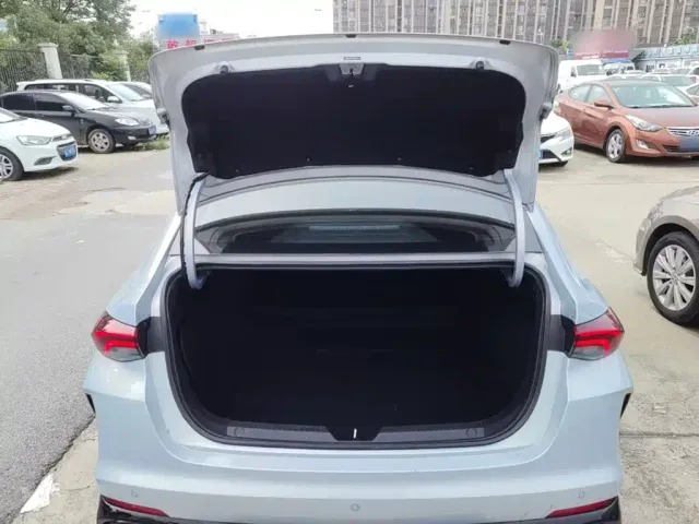 GAC Trumpchi Emkoo — Фото автомобиля 18