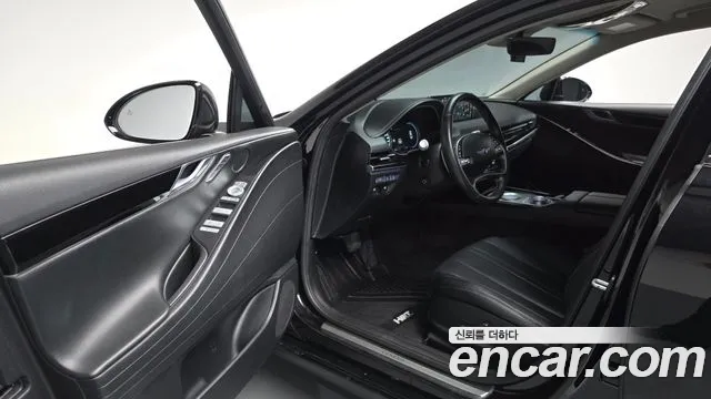 Genesis G80 Бензин 2.5 турбо 2WD — Фото автомобиля 10