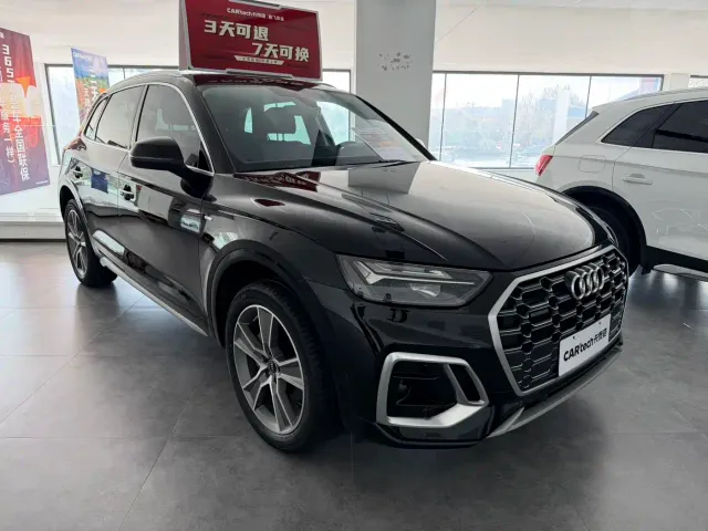 Audi Q5L — Фото автомобиля 2