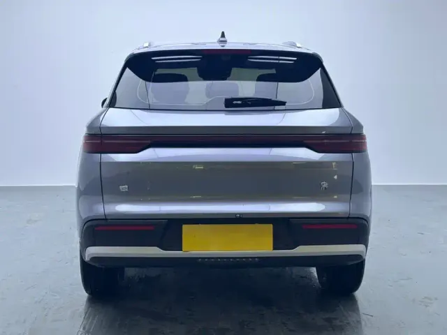 BYD Song Pro — Фото автомобиля 5