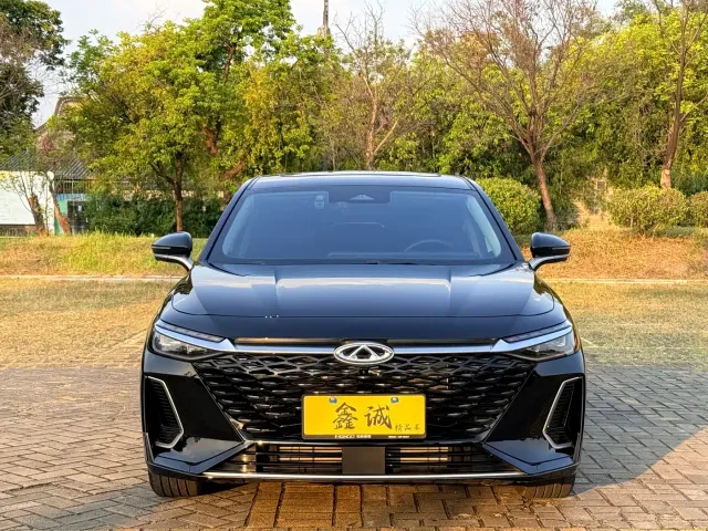 Chery Arrizo 8 — Фото автомобиля 3