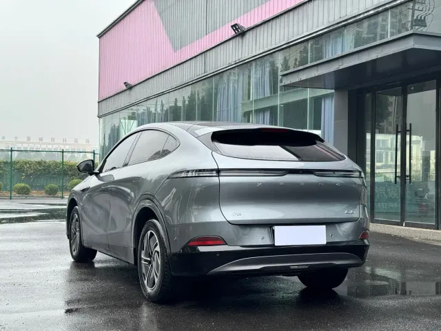 Xpeng G6 — Фото автомобиля 5