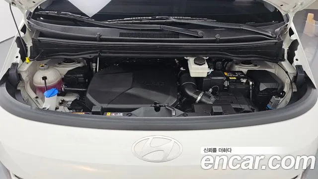 Hyundai Staria — Фото автомобиля 9