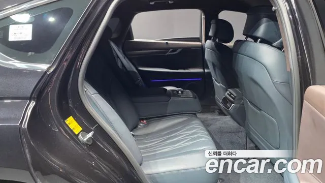 Genesis G80 Бензин 2.5 турбо AWD — Фото автомобиля 11