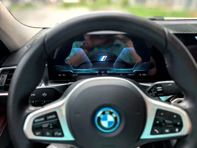 BMW i3 — Фото автомобиля 23