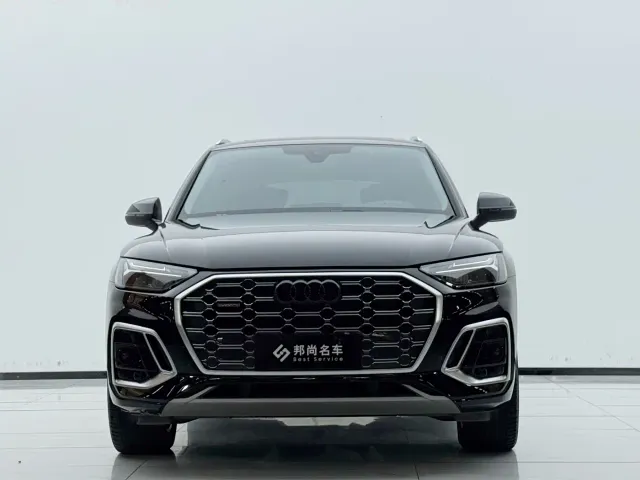 Audi Q5L — Фото автомобиля 3