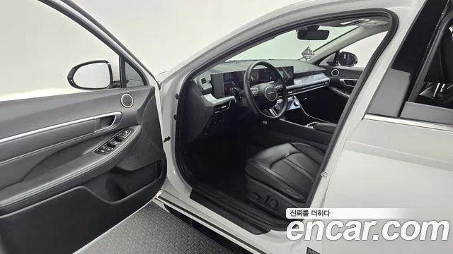 Hyundai Sonata Sonata Edge(DN8) 2.0 LPG(Коммерческий) — Фото автомобиля 10