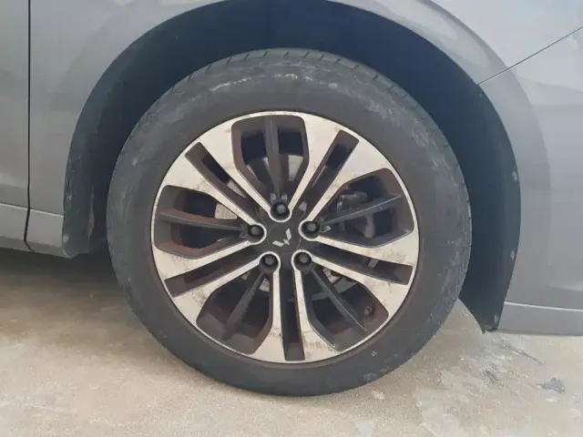 Wuling Victory — Фото автомобиля 6