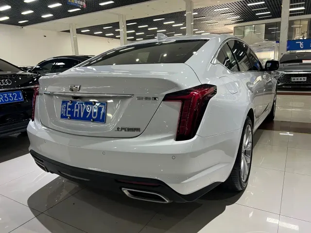 Cadillac CT5 — Фото автомобиля 7