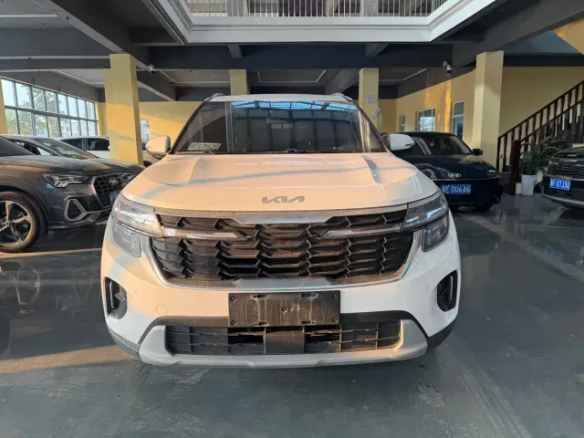 Kia Seltos — Фото автомобиля 2