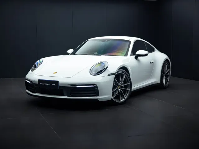 Porsche 911 — Фото автомобиля 2