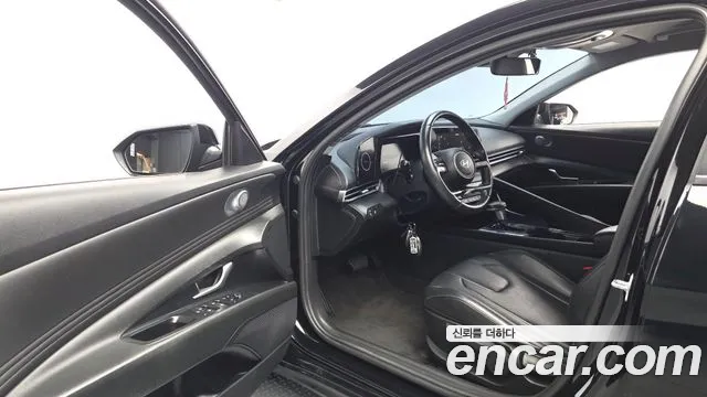 Hyundai Avante CN7 — Фото автомобиля 10