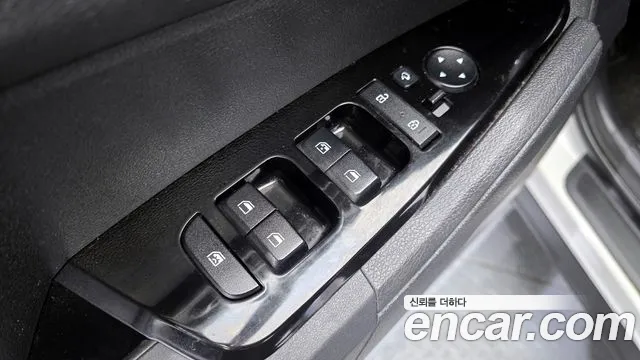 Kia Sportage Sportage 5-е поколение Дизель 2.0 2WD — Фото автомобиля 14