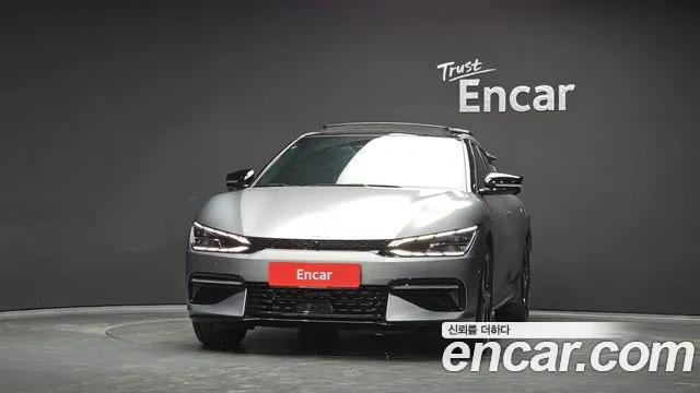 Kia EV6 — Фото автомобиля 3