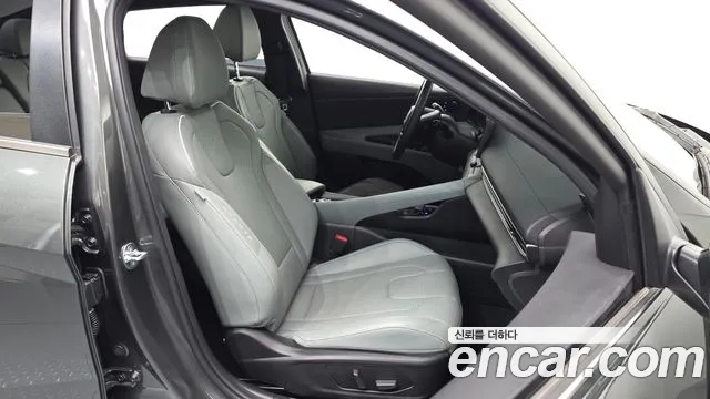 Hyundai Avante — Фото автомобиля 16