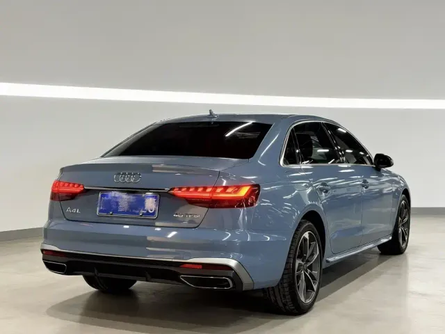 Audi A4L — Фото автомобиля 5