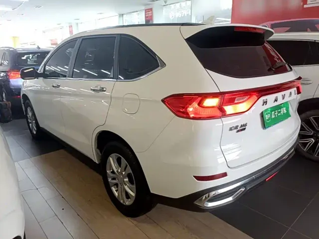 Haval M6 — Фото автомобиля 4
