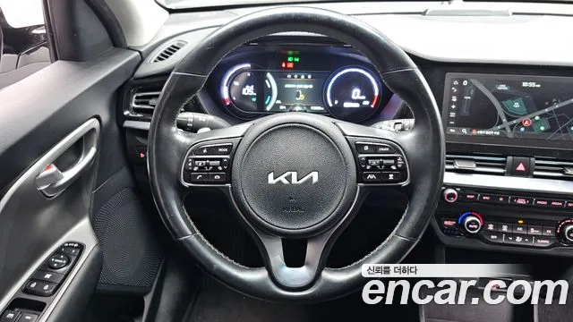 Kia Niro Niro Plus Earth — Фото автомобиля 12